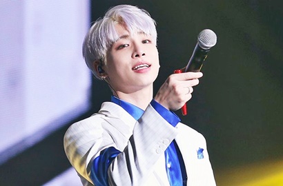 Beredar Rekaman CCTV Jonghyun SHINee di Mini Market Sebelum Meninggal