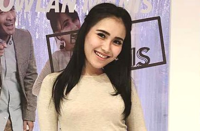 Pilih Senyum dan Diam, Ayu Ting Ting Disindir Tak Mau Klarifikasi Karena Takut Rejeki Hilang