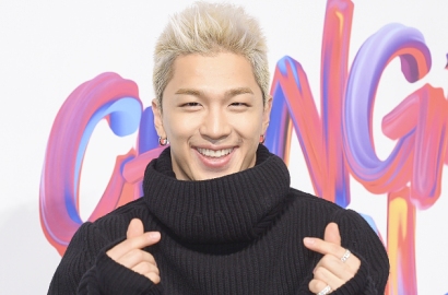 Pertama Kali Muncul di Depan Publik Usai Umumkan Pernikahan, Begini Penampilan Taeyang