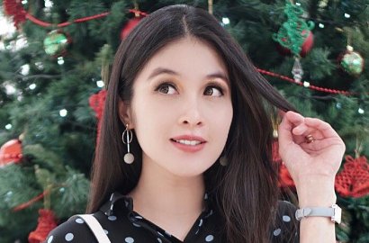 Unggah Postingan Ini, Sandra Dewi 'Kode' Anak Pertamanya Akan Lahir Tepat Saat Natal?