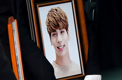 Shawol Indonesia Dianggap Lebay Tangisi Jonghyun SHINee, Begini Komentar Dosen UGM