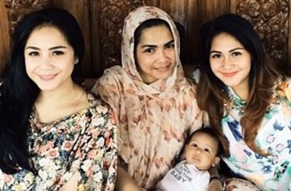Rieta Terharu Dapat Bunga dari Nagita-Raffi, Netter Tanya Kabar Unfollow Caca Tengker