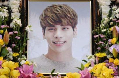 'Seleb Facebook' Manfaatkan Kematian Jonghyun Untuk Cari Uang, Netter Marah