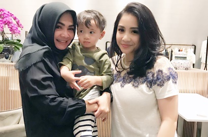 Heboh Isu Ibu Nagita Sudah Nikah Lagi di Los Angeles, Fans Ayu Ting Ting Nyinyir