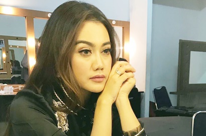 Ibunda Sempat Kepergok ke Pengadilan Agama, Nia Anggia Bantah Urus Surat Cerai Julia Perez
