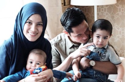 Dude Harlino Beri Selamat ke Alysa Soebandono, Netizen Gagal Fokus Karena Ini