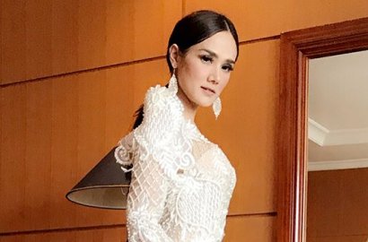 Bersyukur Haters Cuma Ada di Media Sosial, Mulan Tetap Berani Keluar Rumah