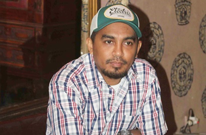 Pacar Unggah Foto Intim Bareng Glenn Fredly, Netter Fokus ke Bagian Bibir