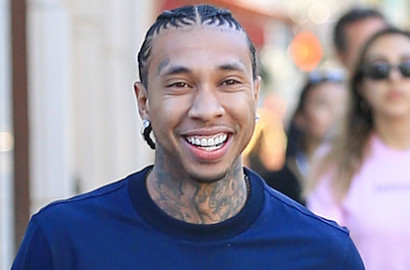 Kylie Jenner Hamil Anak Travis Scott, Tyga Malah Dikabarkan Masih Cinta