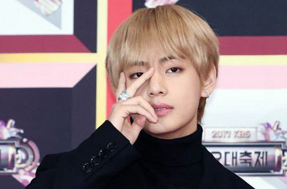Rayakan Ultah V BTS, Fans Beri Ucapan di Papan Reklame Times Square New York