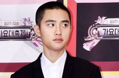 Photocard Terbaru D.O. EXO Jadi Viral, Netter Lakukan Tantangan Unik Ini