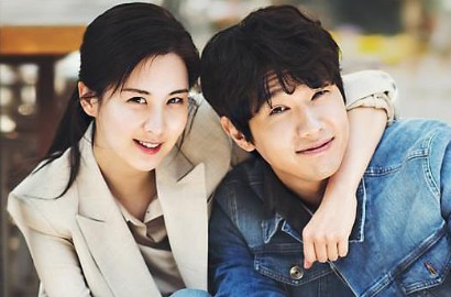 Serasi Pakai Jaket yang Sama, Seohyun-Ji Hyun Woo Asyik Syuting 'Lets Eat Dinner'