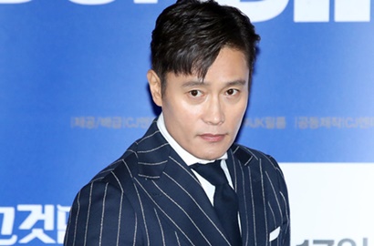 Film Segera Rilis, Lee Byung Hun Penuh Senyum di Jumpa Pers 'Keys to the Heart'