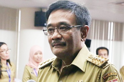 Resmi Diusung PDIP Jadi Cagub SumUt, Djarot Cium Tangan Megawati