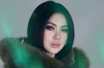 Bagian Kaki 'Melayang', Syahrini Dituding Edit Foto Jalan-Jalan Manja di California