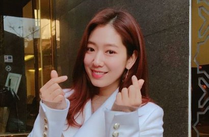 Sambut Musim Dingin, Park Shin Hye Pamer Foto-Foto Imut Ini