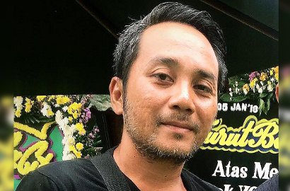 Dapat Wasiat Agar Jadi Penerus Karir Musik Sang Ayah, Ini Kata Putra Yon Koeswoyo