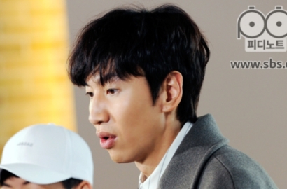 Kocaknya Lee Kwang Soo Nikmati Makanan dari Mulut Yoo Jae Seok-Jeon So Min di 'RM'