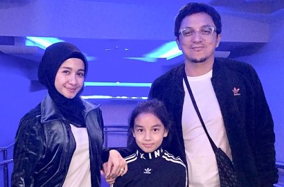 Foto Bareng Laudya C. Bella dan Suami, Chelsea Islan Mirip Aleesya Versi Gede