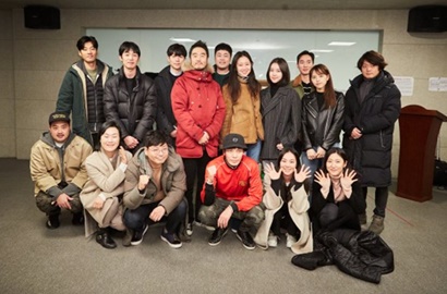 Gong Hyo Jin dan Kim Ye Won Hadiri Baca Naskah Film Thriller-Misteri 'Door Lock'