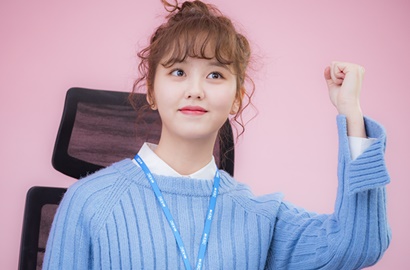 Drama Baru, Kim So Hyun Cantik Berkacamata dan Rambut Keriting di 'Radio Romance'