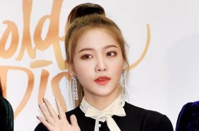 Yeri Tertangkap Kamera Nangis di Encore Stage GDA, Teringat Jonghyun?