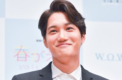 Jadi Fotografer, Kai EXO Tatap Mesra Aktris Jepang Ini di Drama 'Spring Has Come'