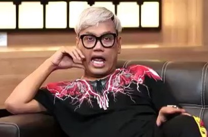 Ada di Lokasi, Uya Kuya Beri Pengakuan Mengejutkan Soal Vicky Prasetyo Pukul Farhat