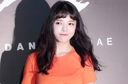 Majalah 'W' Korea Rilis Foto Ini, Jimin AOA Siap Comeback Solo