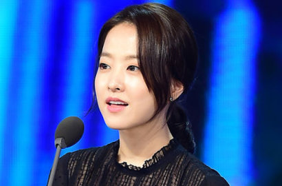 Didapuk Jadi Duta Bea dan Cukai Korsel, Imutnya Park Bo Young Pakai Seragam Ini