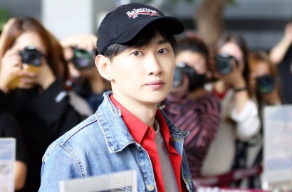 Unggah Foto Bareng SuJu dan Tae Yeon, Caption Eunhyuk Bikin Ingat Jonghyun