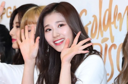 Sana Twice Dilarikan ke Rumah Sakit Karena Radang Usus, Ini Kata JYP