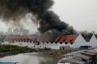 Museum Bahari Jakarta Kebakaran, Gubernur Anies Baswedan Langsung Tinjau TKP