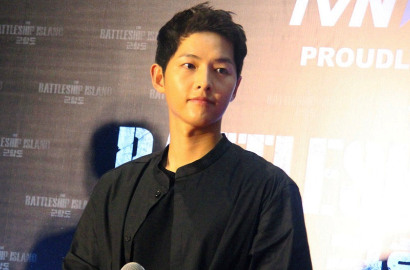 Peduli, Song Joong Ki Donasi Rp290 Juta Untuk Penderita Kanker