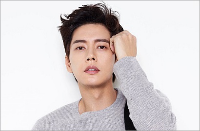 'Four Men' Rilis Deretan Tatapan Putus Asa Park Hae Jin, Masih Tampak Ganteng?