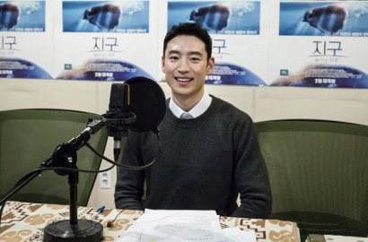 Lee Je Hoon Terpilih Jadi Narator Film Dokumenter BBC 'Earth: One Amazing Day'