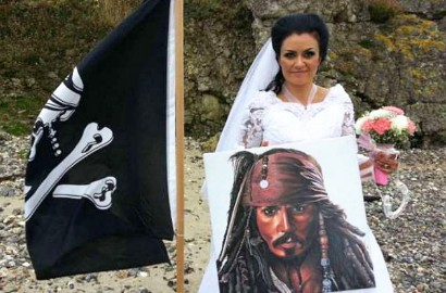 Aneh-Aneh Aja! Ada Perempuan Ngaku Nikahi Hantu Bajak Laut dari Abad ke-18