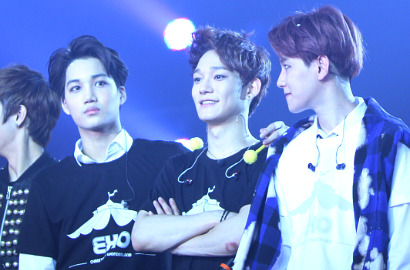 Tak Kalah Ganteng, Baekhyun-Chen dan Kai Juga Pamer Pakai Sorban di Dubai