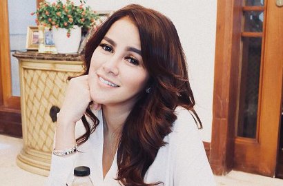 Olla Ramlan Kompak Bareng Kakak-Adik, Mirip Keluarga Kardashian Versi Indonesia?