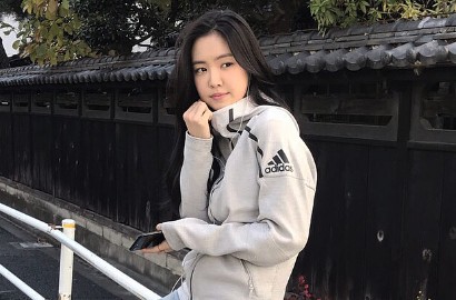 Tampil Jadi Wanita Joseon di 'Woman's Wail', Na Eun Pamer Truk Pizza dari Adidas