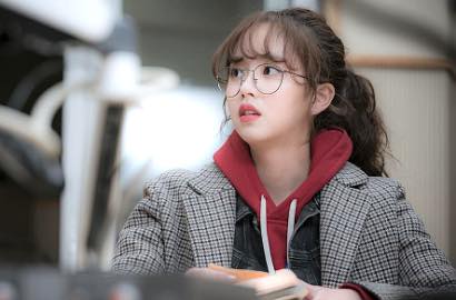 Bikin Gemas, Kim So Hyun Pamer Foto Imut Untuk Promosi 'Radio Romance'