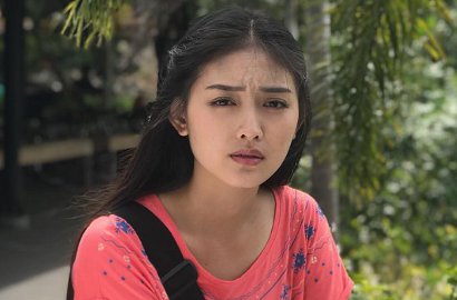 Dandan Jadi Wanita Dewasa di 'STJC', Natasha Wilona Malah Mirip 'Ibu' Verrell?