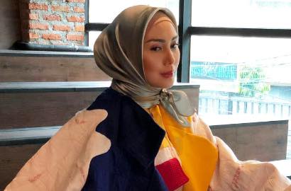 Terungkap, Ternyata Ini Alasan Fenita Arie Belum Hapus Foto Tanpa Hijab Pasca Hijrah