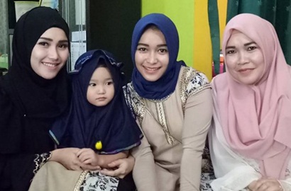 Gara-Gara Video Perawatan Ini, Adik dan Ibunda Ayu Ting Ting Heboh Dihujat 'Sok Artis'