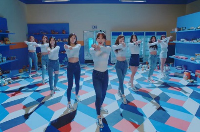 Susul 'Likey', MV 'Heart Shaker' Twice Sukses Capai 100 Juta Views