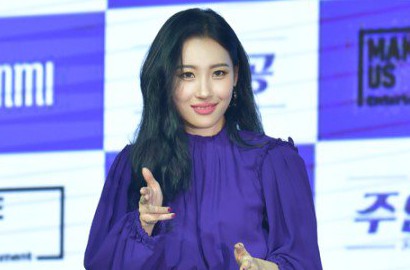 Promo Pakai Kostum Mirip Cheryl Cole Usai Dituding Plagiat, Sunmi Dihujat Lagi