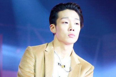 Bobby iKON Kepergok Syuting 'All Broadcasting of the World' Bareng Park Myung Soo cs