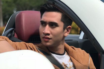 Unggah Foto Syuting 'STJC' Mengejutkan Ini, Verrell Bramasta Bikin Netter Kecele?