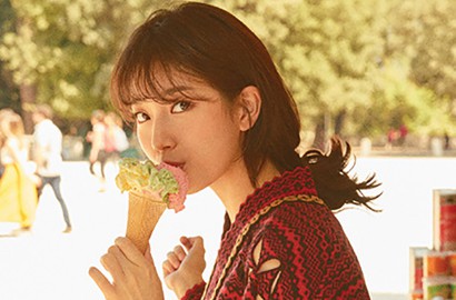 Pamer Rambut Panjang, Cantiknya Suzy di Pemotretan Brand Kacamata Ini