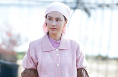 Ogah Disebut Tua di Lokasi Syuting 'Jugglers', Kang Hye Jung Lakukan Hal Ini